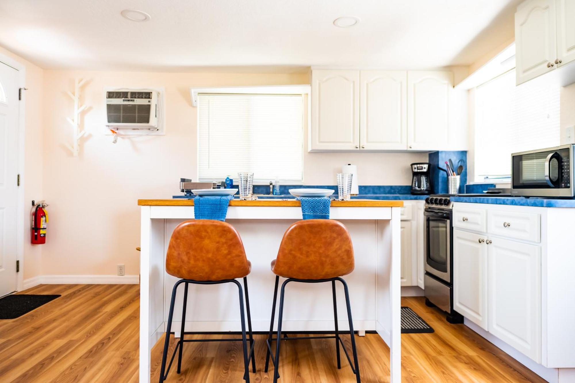 Sun-Drenched 1Br Apt - 5Min Walk To Beach Clearwater Beach Exterior photo
