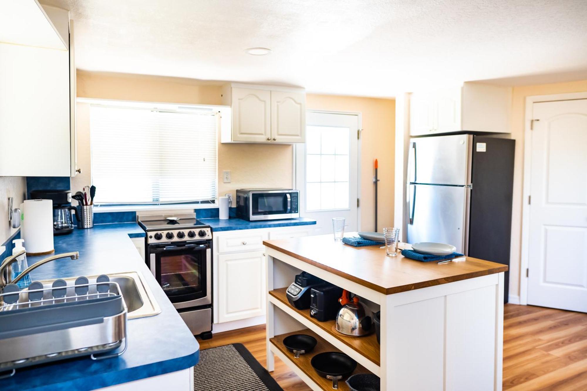 Sun-Drenched 1Br Apt - 5Min Walk To Beach Clearwater Beach Exterior photo